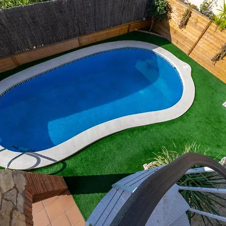 Homeholidaysrentals Navy Blue