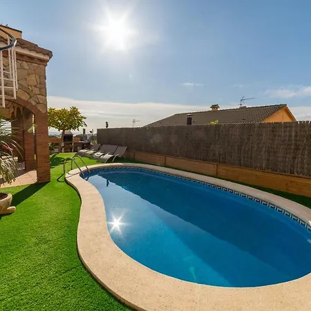 Villa Homeholidaysrentals Navy Blue